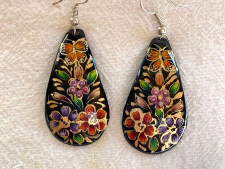 Hand painted  Laca  Earrings w Monarch Butterfly Fashion