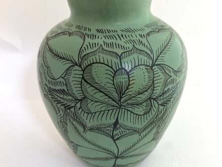 Large Burnished Clay Vase-Huancito Sale